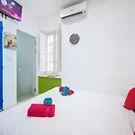 Cozy Mive Floriana