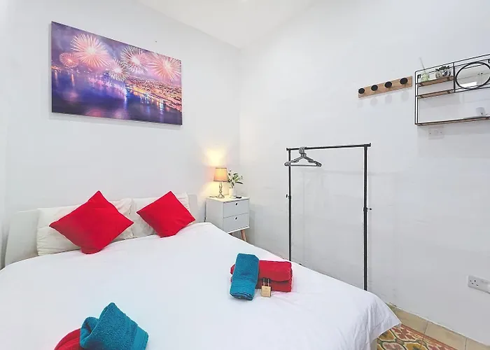 Cozy Mive * Floriana